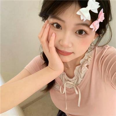 毛衣女郎